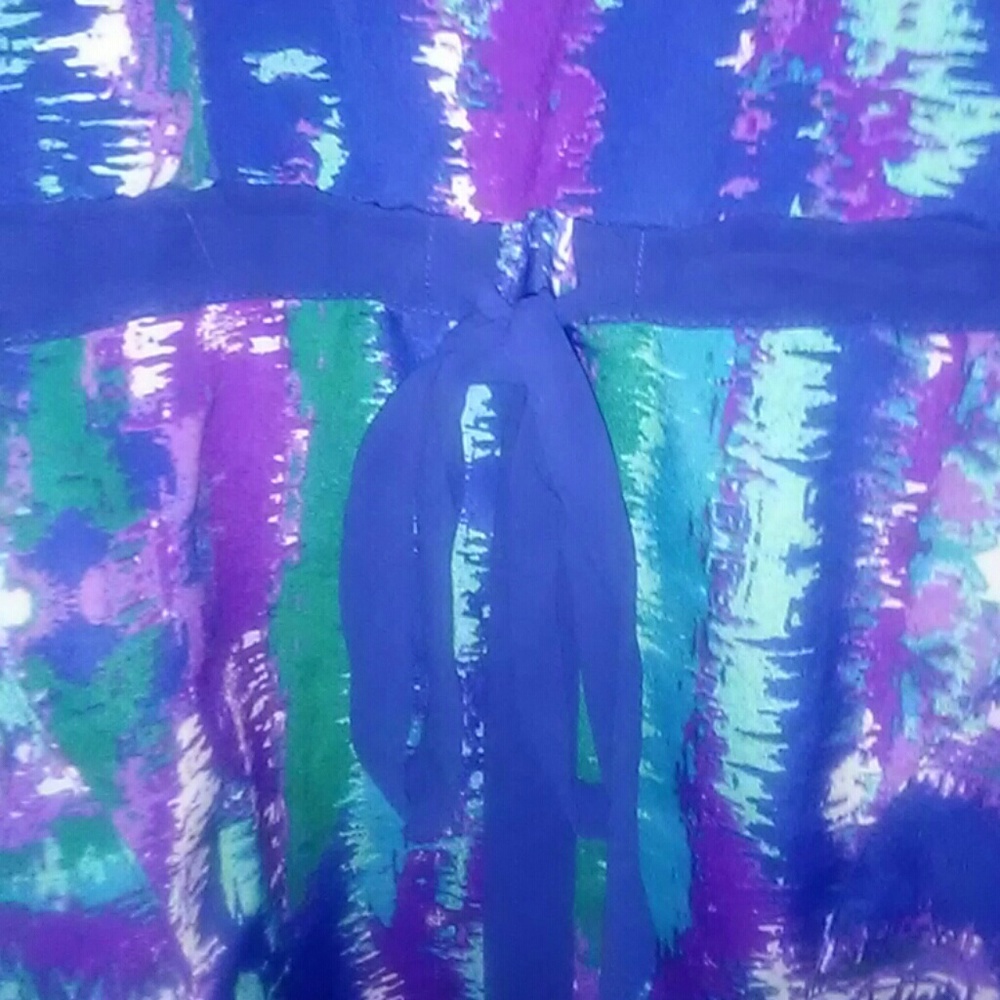 A DRESS FOR 3 SEASONS - Picture 3 of 4